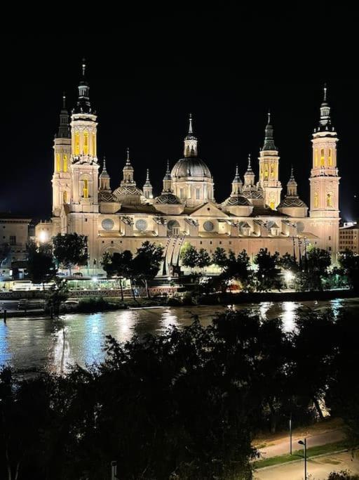 Apartamento Con Vistas Al Pilar Con Aparcamiento Privado Сарагоса Экстерьер фото