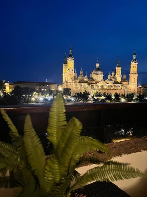 Apartamento Con Vistas Al Pilar Con Aparcamiento Privado Сарагоса Экстерьер фото